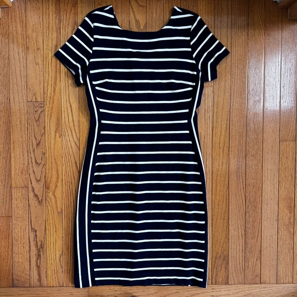 Banana Republic Black & White Jersey Mixed Stripe Dress – Size 8
